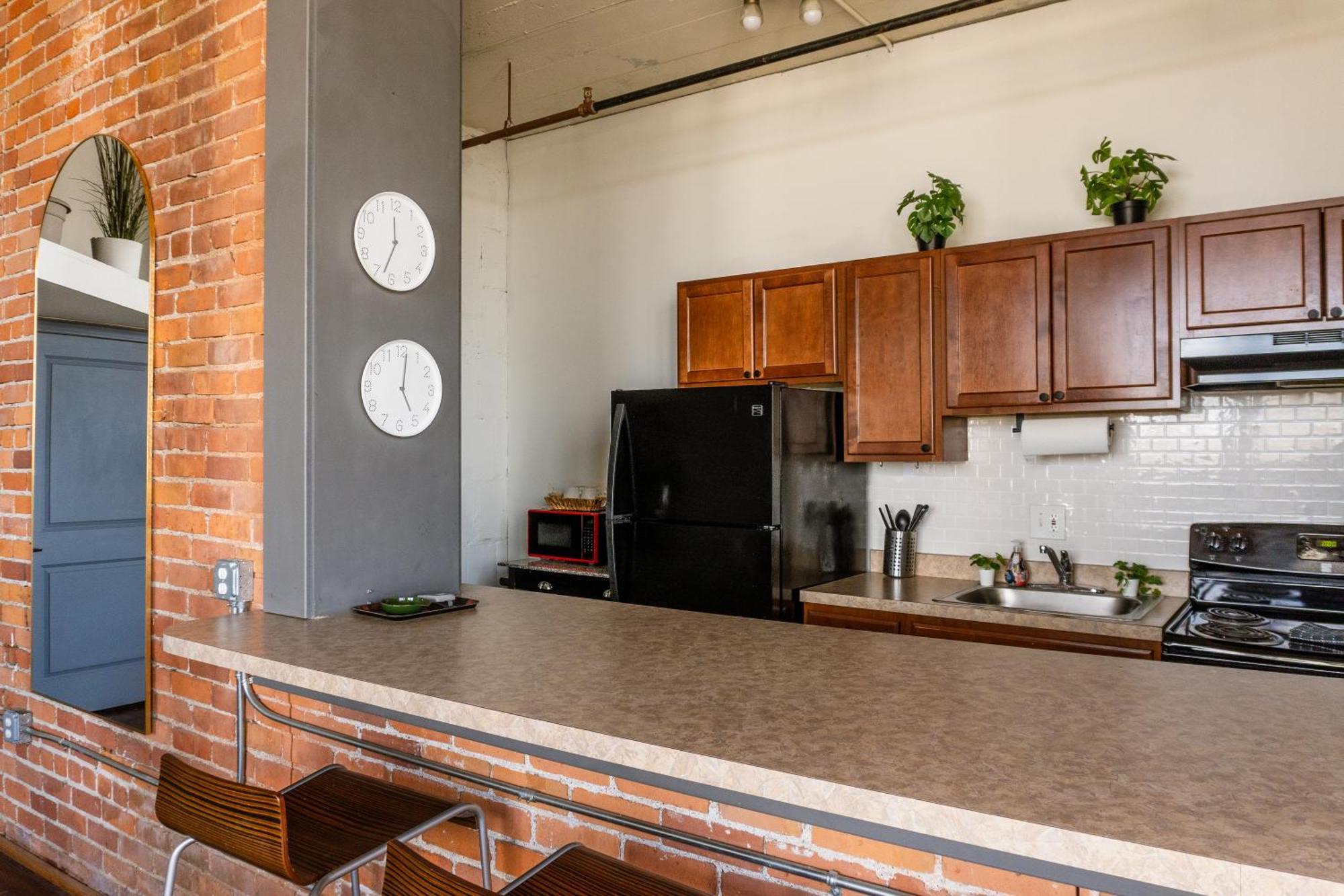 420 Friendly Canada Bridge View Loft Downtown Free Parking Detroit Exterior foto